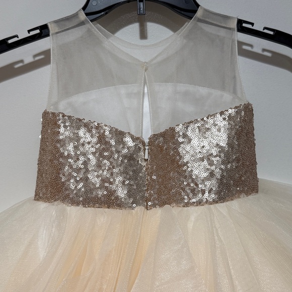 Monbebe Lagos Girl Gold Sequin Tulle Dress 4 Puffy Princess Flower Girl Birthday - Picture 4 of 9